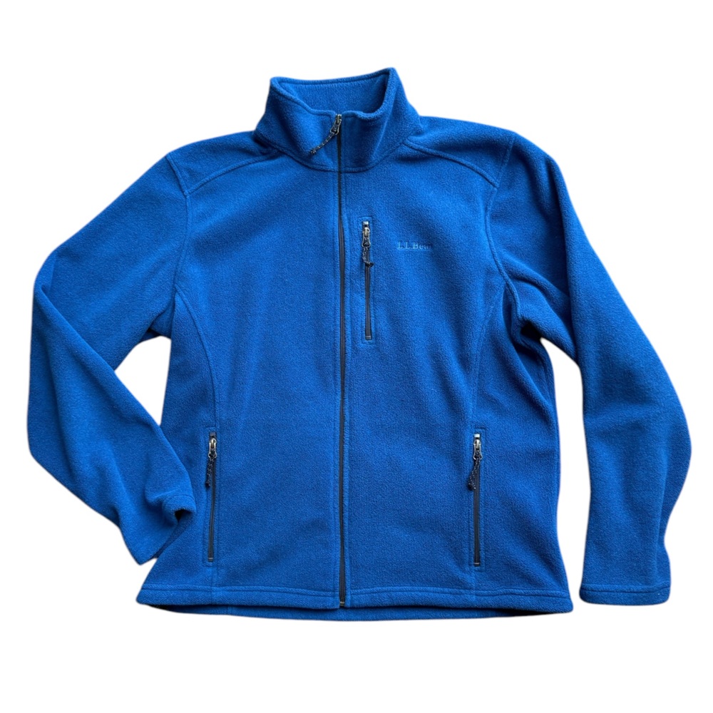 L.L. Bean men’s size large multi pocket front zip fleece sweatshirt.